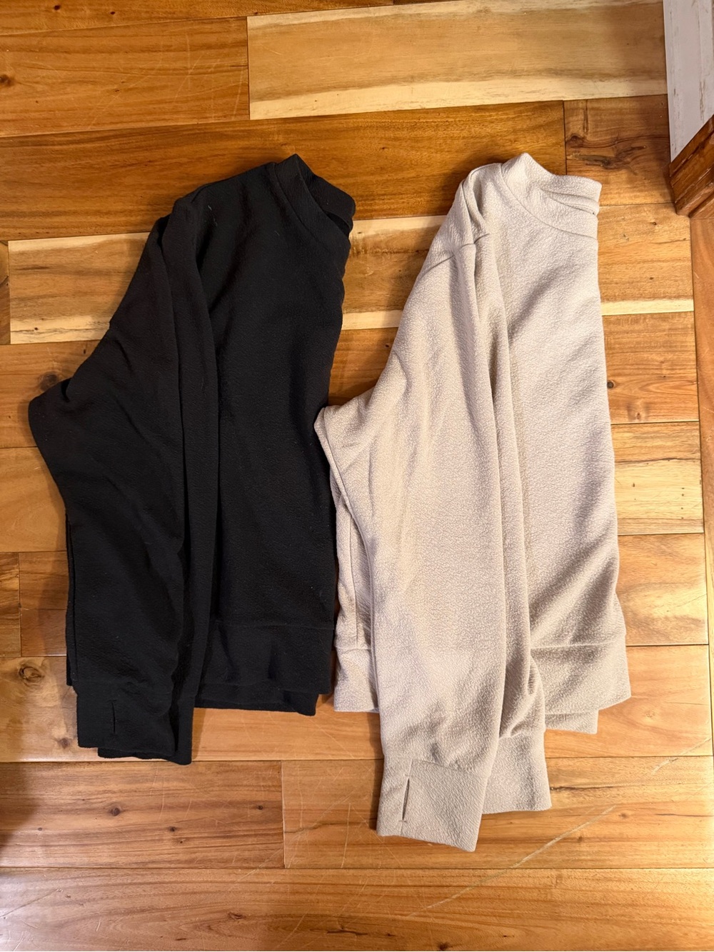 Avia Men's Crewneck Sweater - Black & Cream